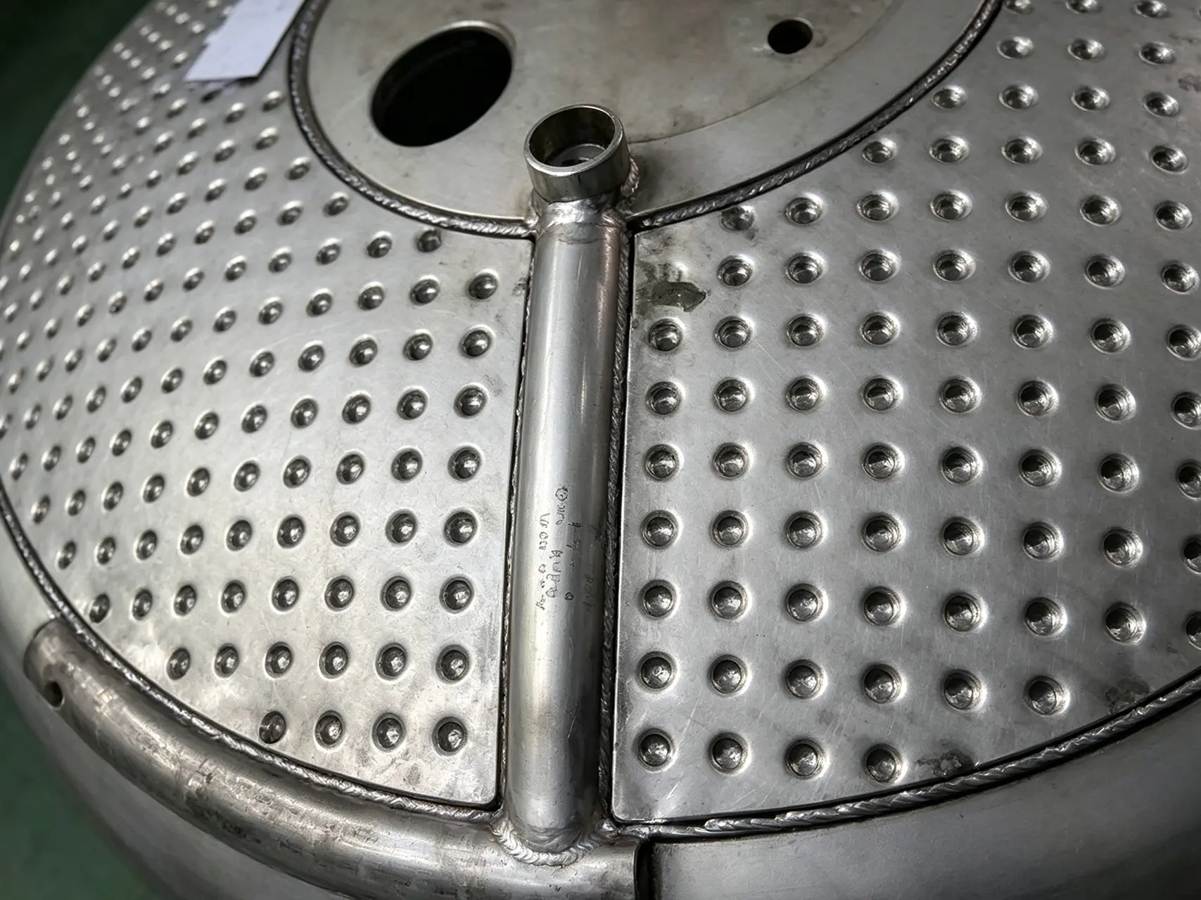 Reactor Internals Trusted by <span style="color:var(--primary); font-weight: 600;">Leading Process Licensors</span>